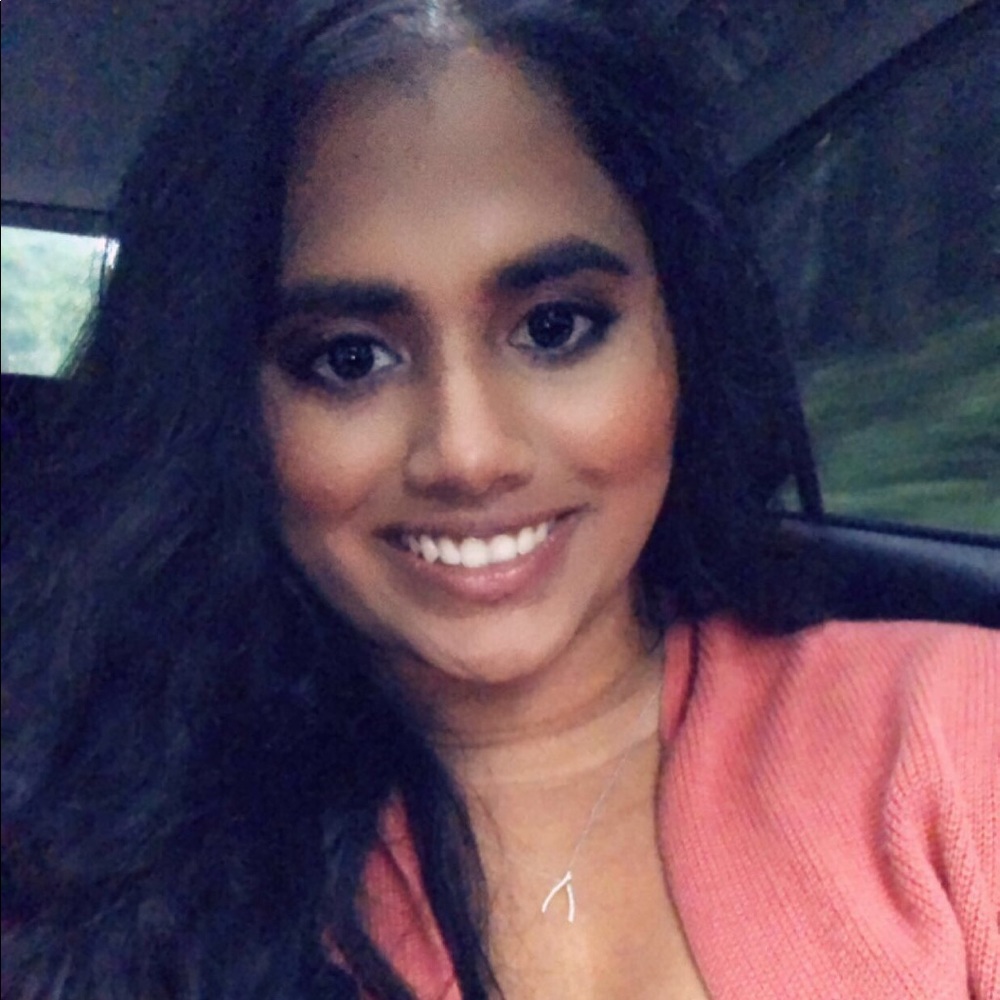 Meet your Posher, Maneesha